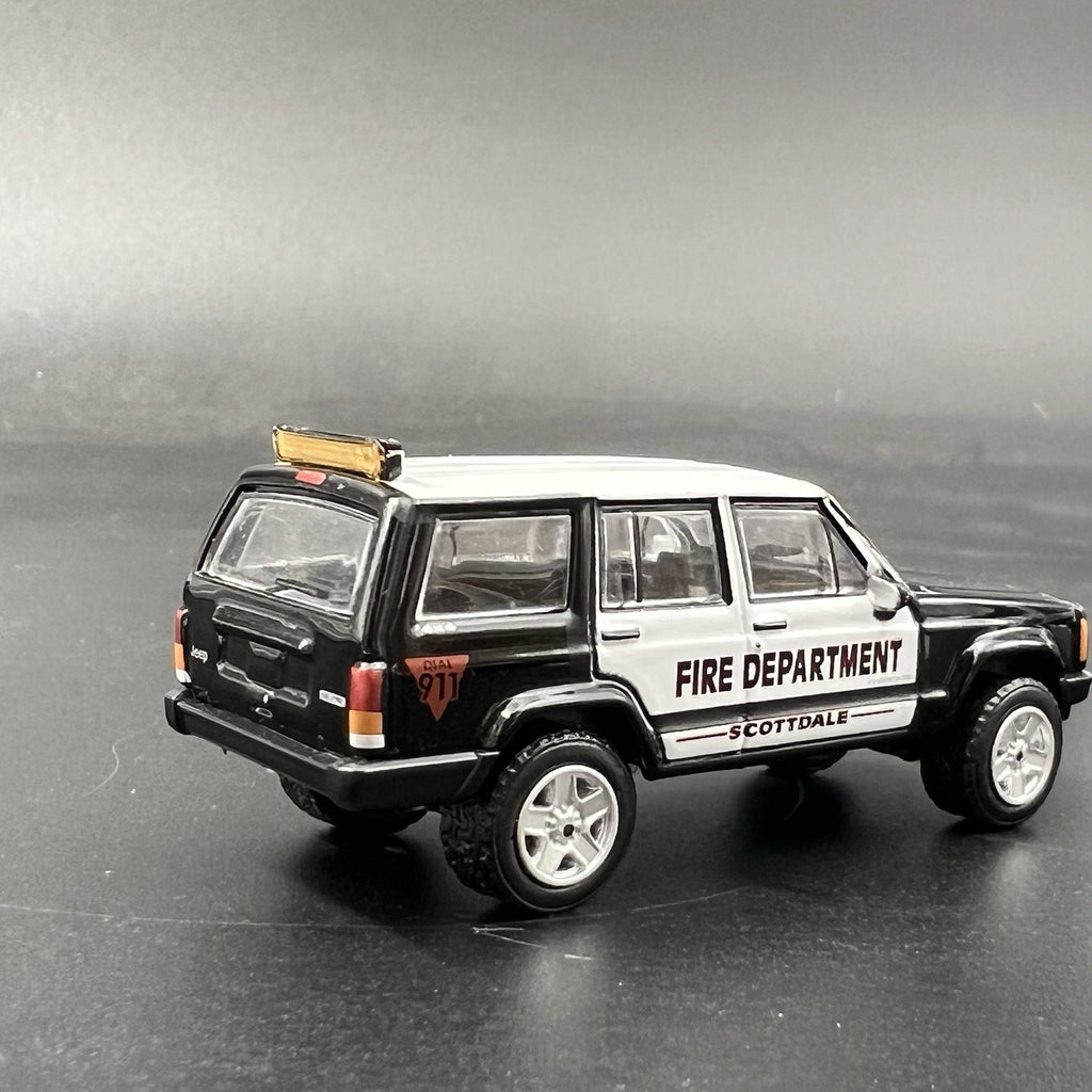 2 Pack 1/64 Amber Interior Traffic Arrow Board Deck Lightbar Police Fire EMS3