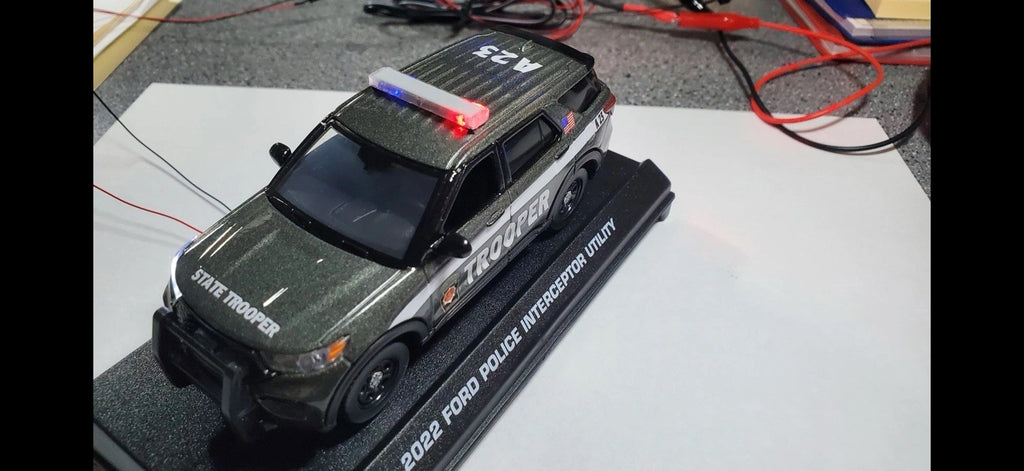 2 Pack 1/43 LED Compatible SUV Length Whelen Gray Top Lightbar O Scale Police1