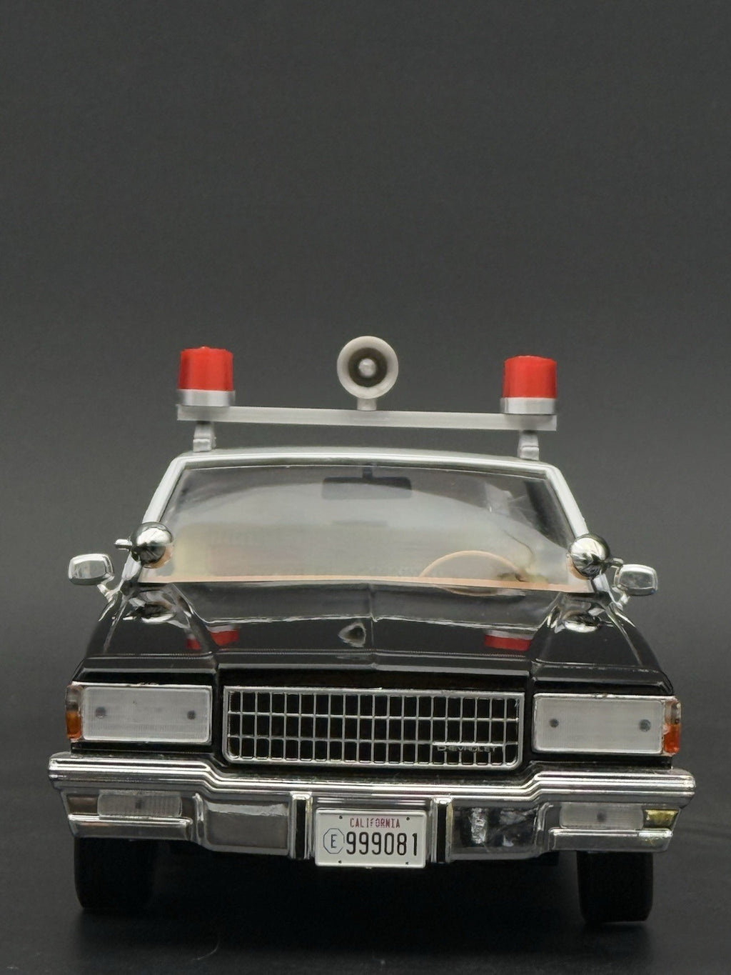 1/18 LED Ready Federal Red Twin Beacon Ray Speaker Police Lightbar Visibar3