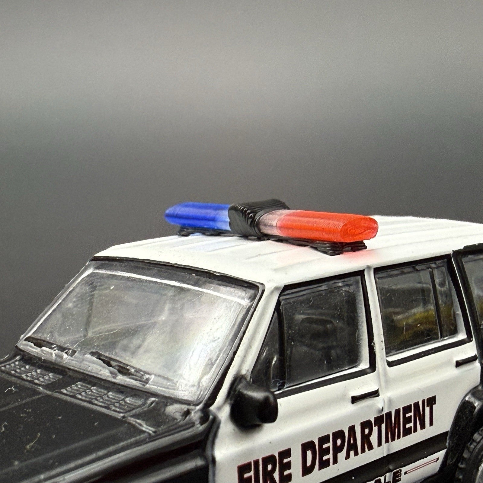 2-Pack 1/64 Scale Model Jetsonic Blue Clear Red Lightbar Police 6424BCR12