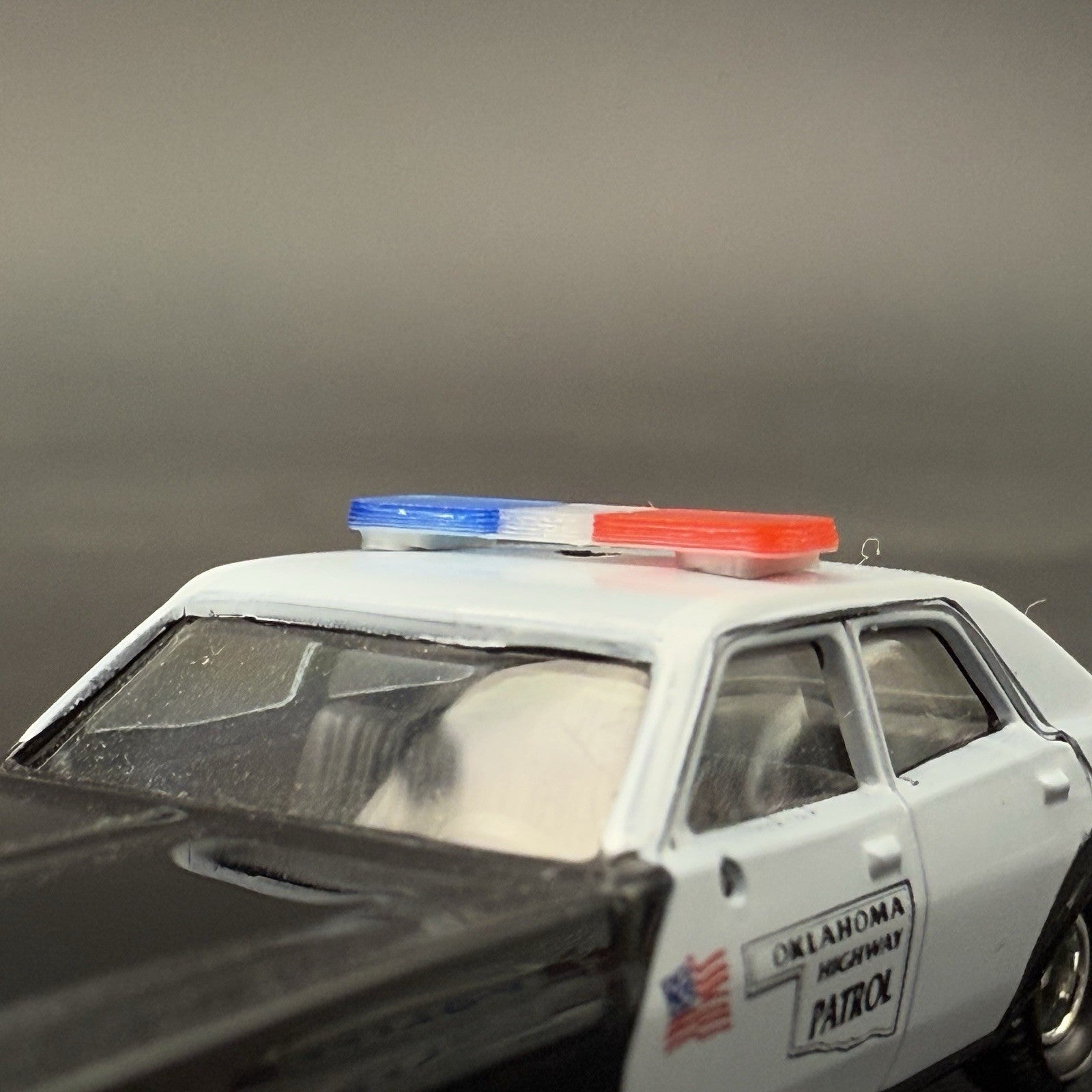 4-Pack 1/87 HO Scale Blue Clear Red LED Style Whelen Lightbar Police Car 8701BCR4