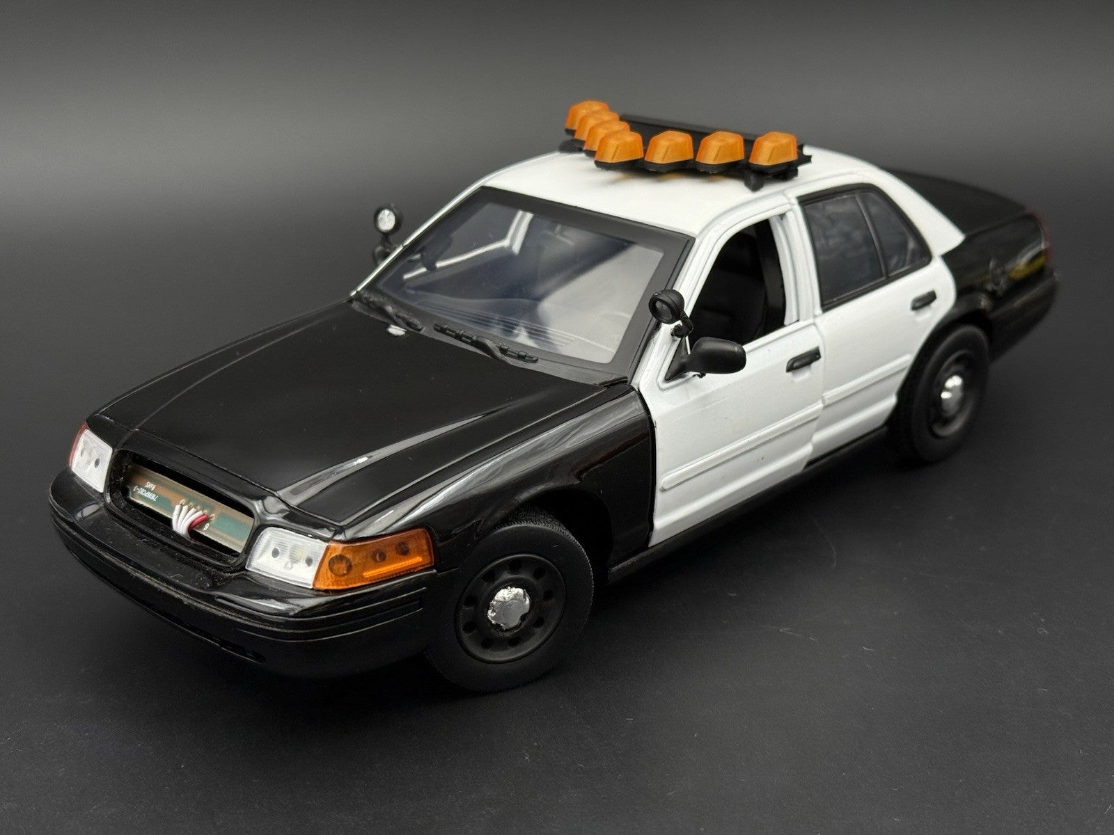 1/18 LED Ready Amber Federal Signal Vector Vision Lightbar Tow Security Work4