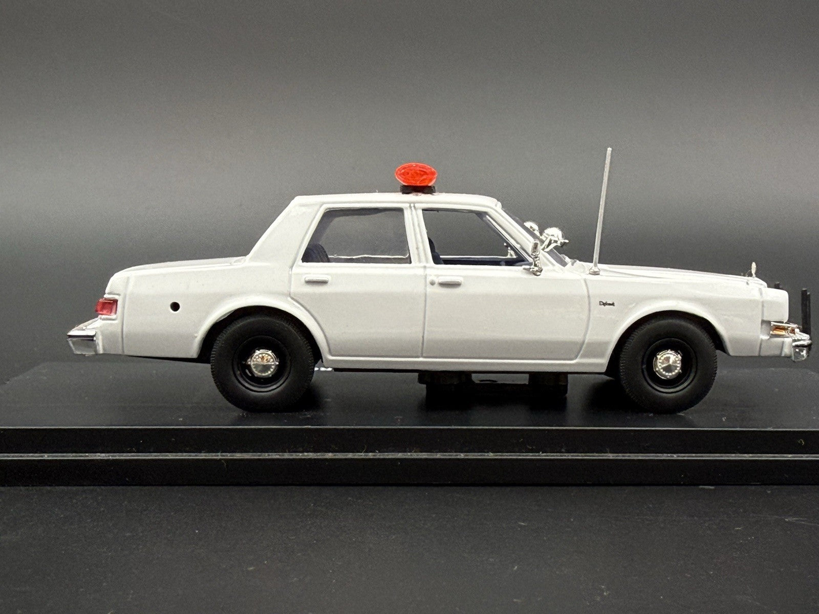 2 Pack 1/43 O Scale Red Chrome Aerodynic Lightbar Police Fire 4310R Chrome4