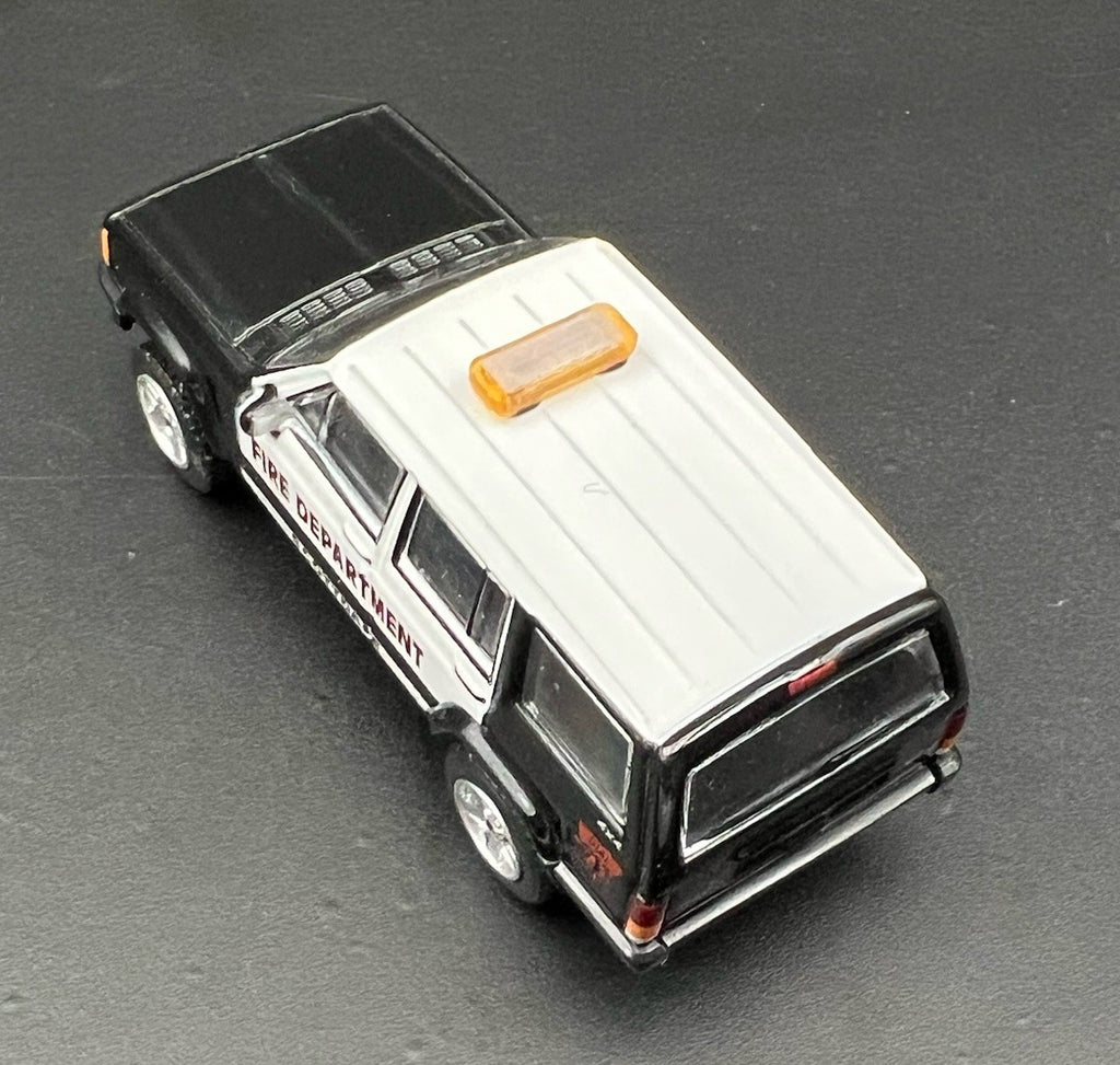 2 Pack 1/64 Mini Whelen Edge Amber Lightbar Gray Top Cover Work Truck Security10