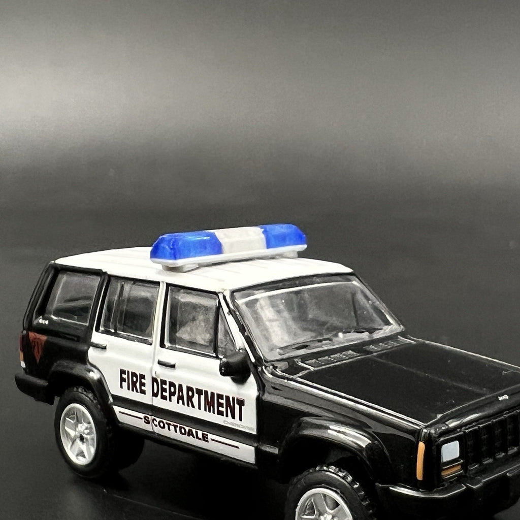 2 Pack 1/64 Smith Wesson 8000 8780 8880 8980 Lightbar Blue Fire Police Sheriff10