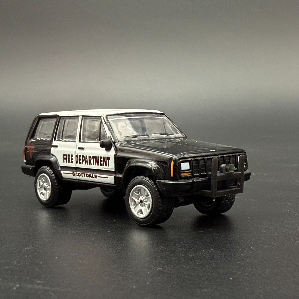 2-pack 1/64 Scale CHP Push Bumper Pushbar Crown Vic CA Highway Patrol 645513