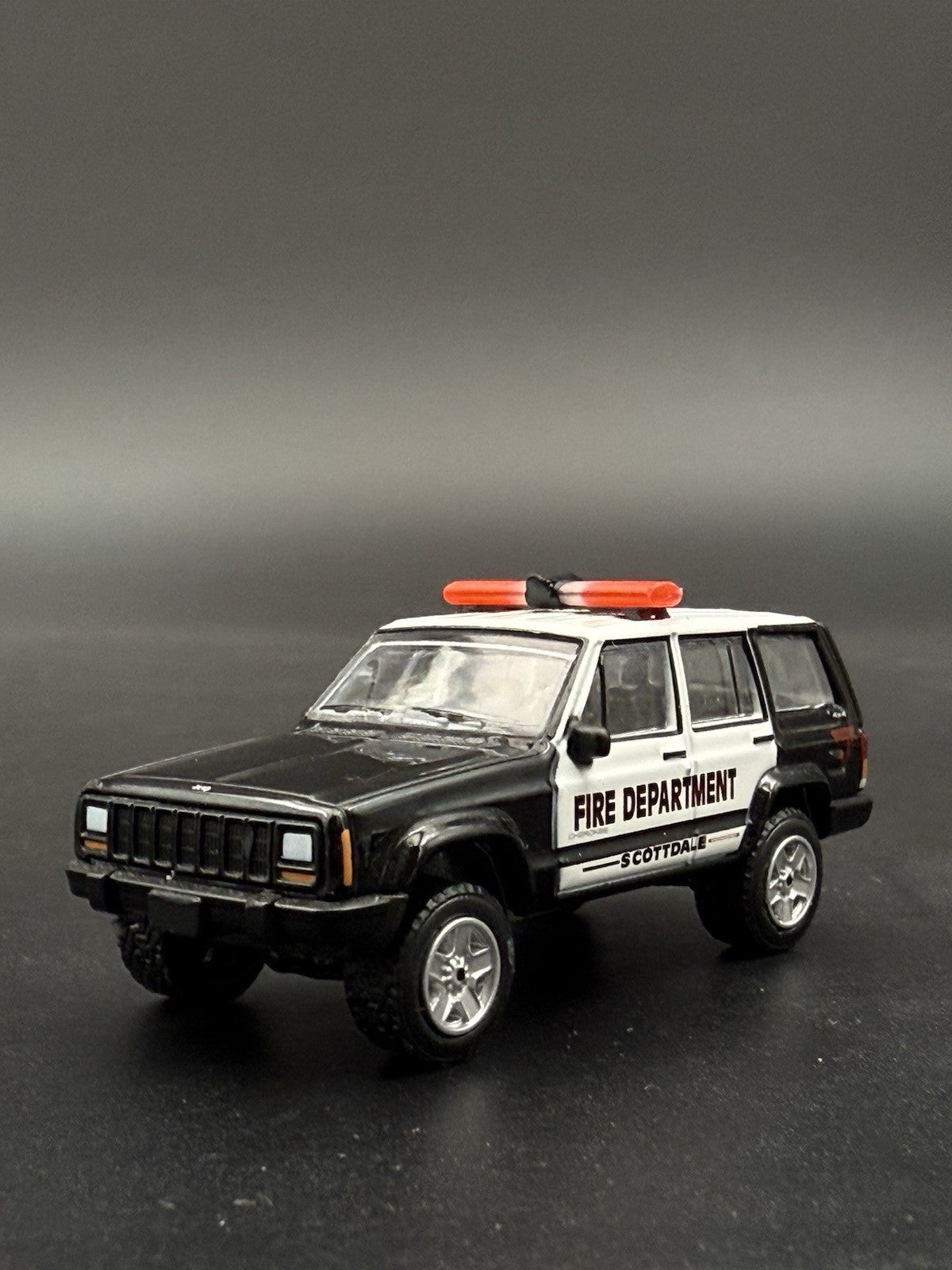 2-Pack 1/64 Scale Model Jetstream Jetsonic Red Lightbar Police Fire 6424R12