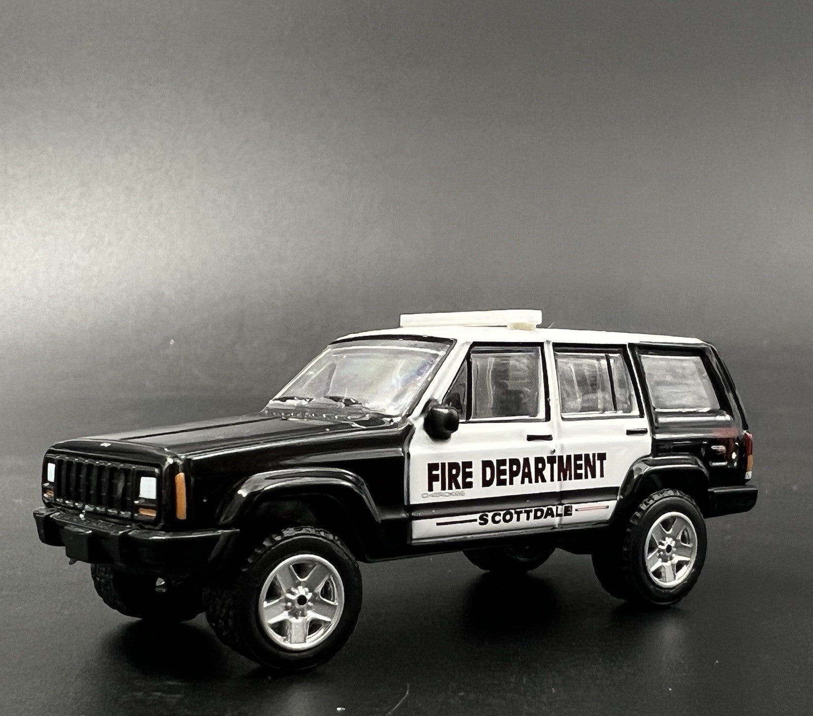 2 Pack 1/64 LED Style Narrow Lightbar For Greenlight Police Sheriff Fire EMS5