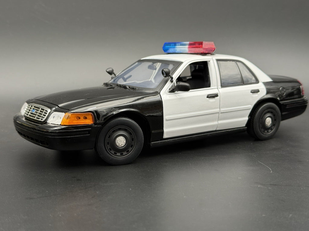 4 Pack 1/18 Scale Model 2005 Steel Wheel For Motormax Crown Victoria Police 18668