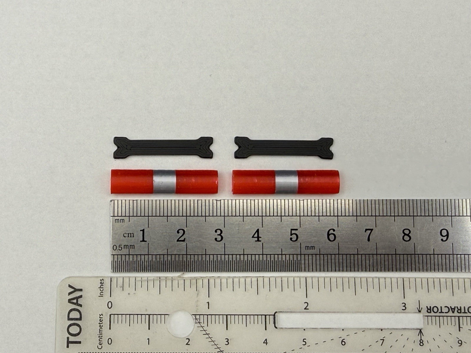 2 Pack 1/43 O Scale Red Chrome Aerodynic Lightbar Police Fire 4310R Chrome1