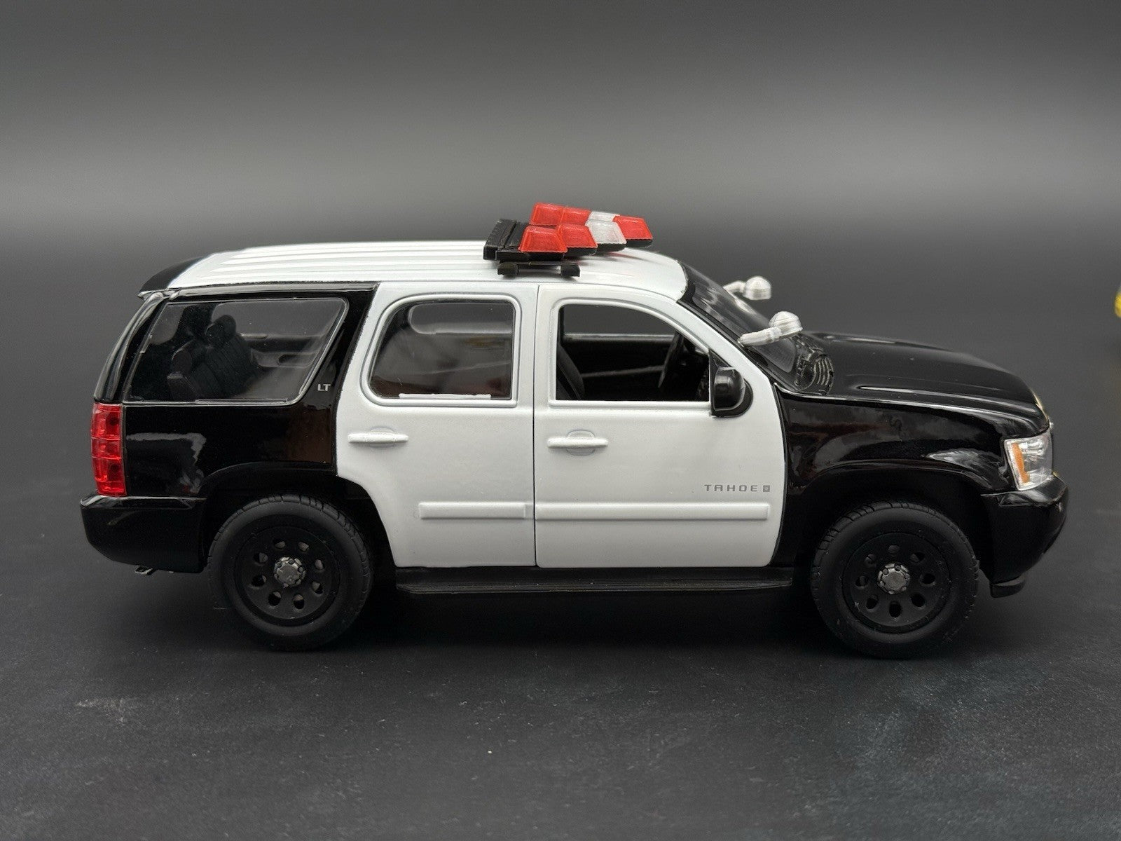 1/24 25 Scale Model LED Ready NYPD Federal Vector Lightbar Police Pre-2008 24328