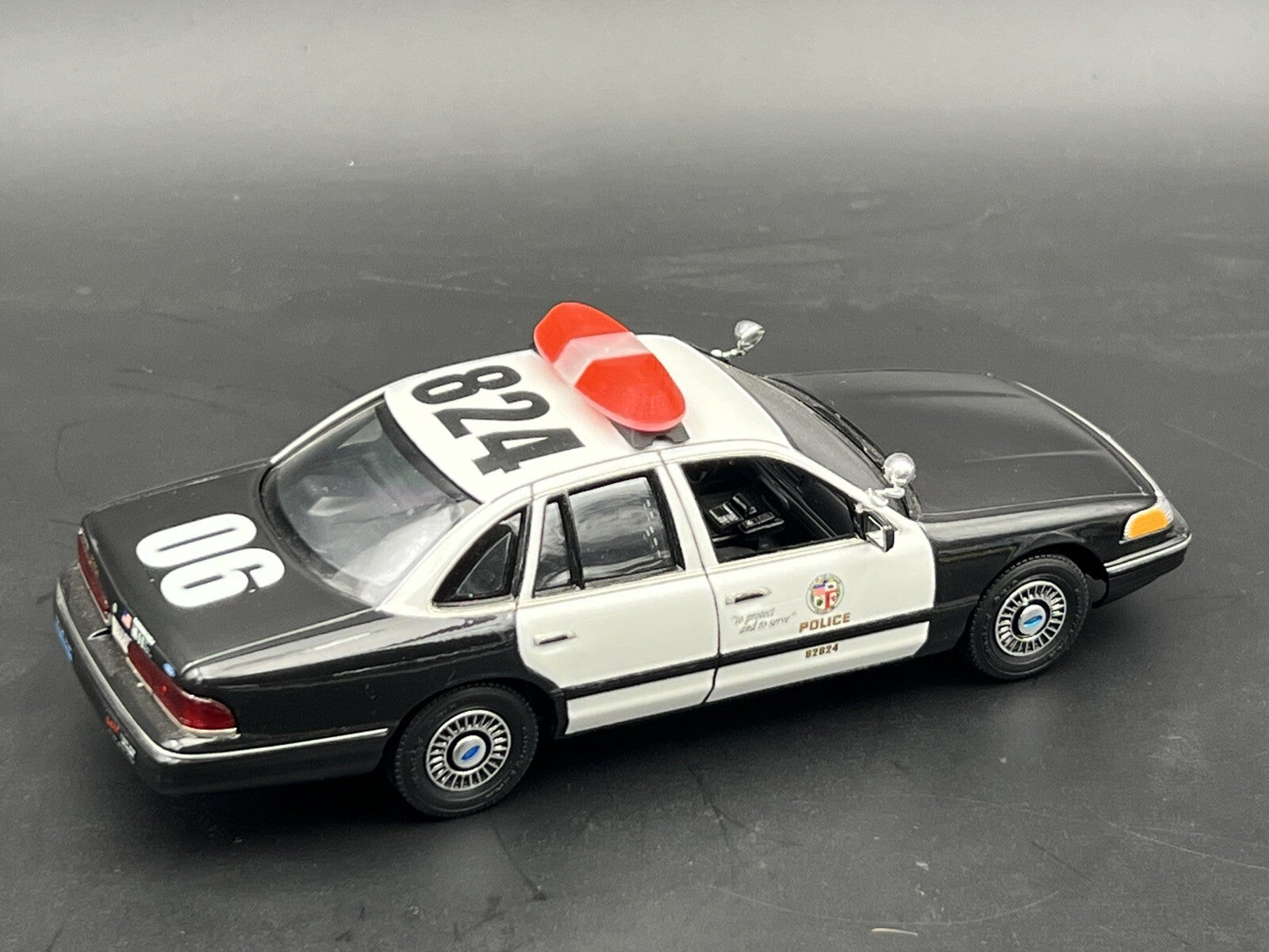 1/24 25 Clear Red Federal Signal Vista Lightbar Fire State Police Sheriff EMS9