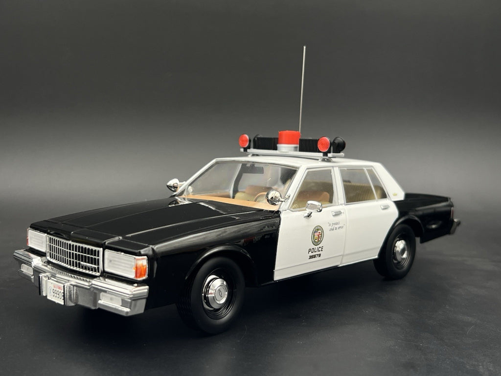 1/18 Dominion Lightbar Red Clear Ontario Provincial Police OPP Style Canada7