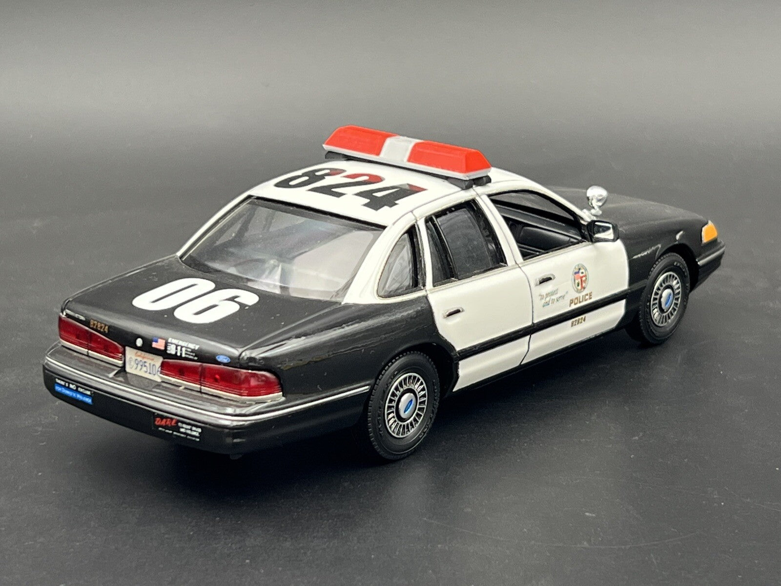 1/24 25 27 Red Chrome Code 3 LP6000 Lightbar W Internal Lens Police Sheriff Fire5