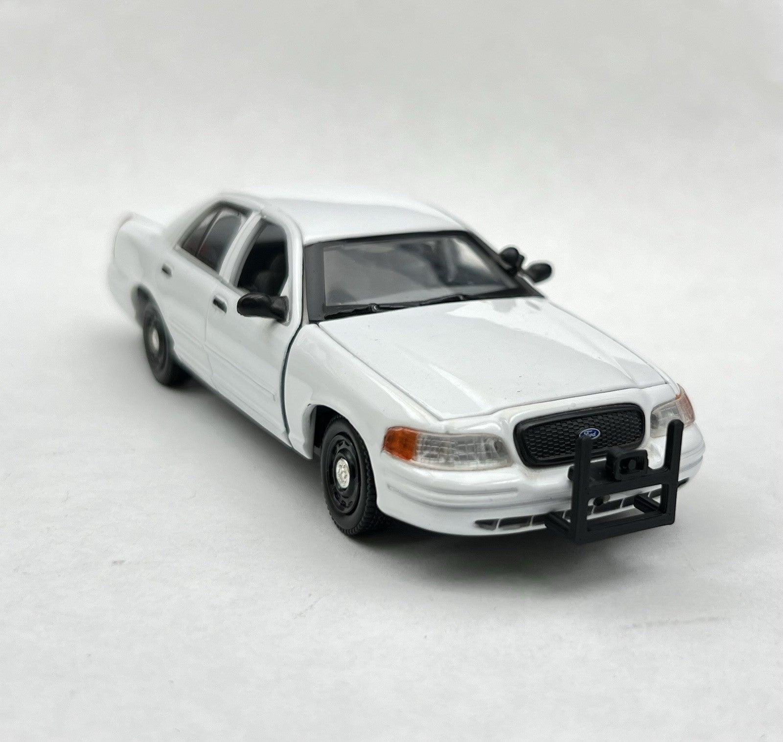 1/43 CHP Style Push Bumper Pushbar Crown Vic California Highway Patrol14