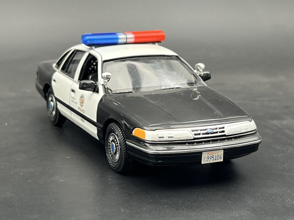 1/24 1/25 LED Ready AeroDynic Lightbar LAPD Blue Red Clear Amber Police Sheriff8