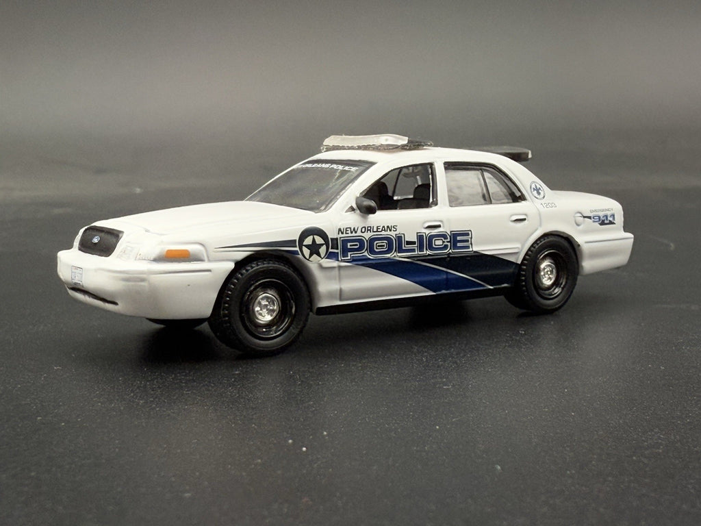 1/64 Front & Back Whelen Fast Trax Lightbars Police Greenlight Crown Victoria11