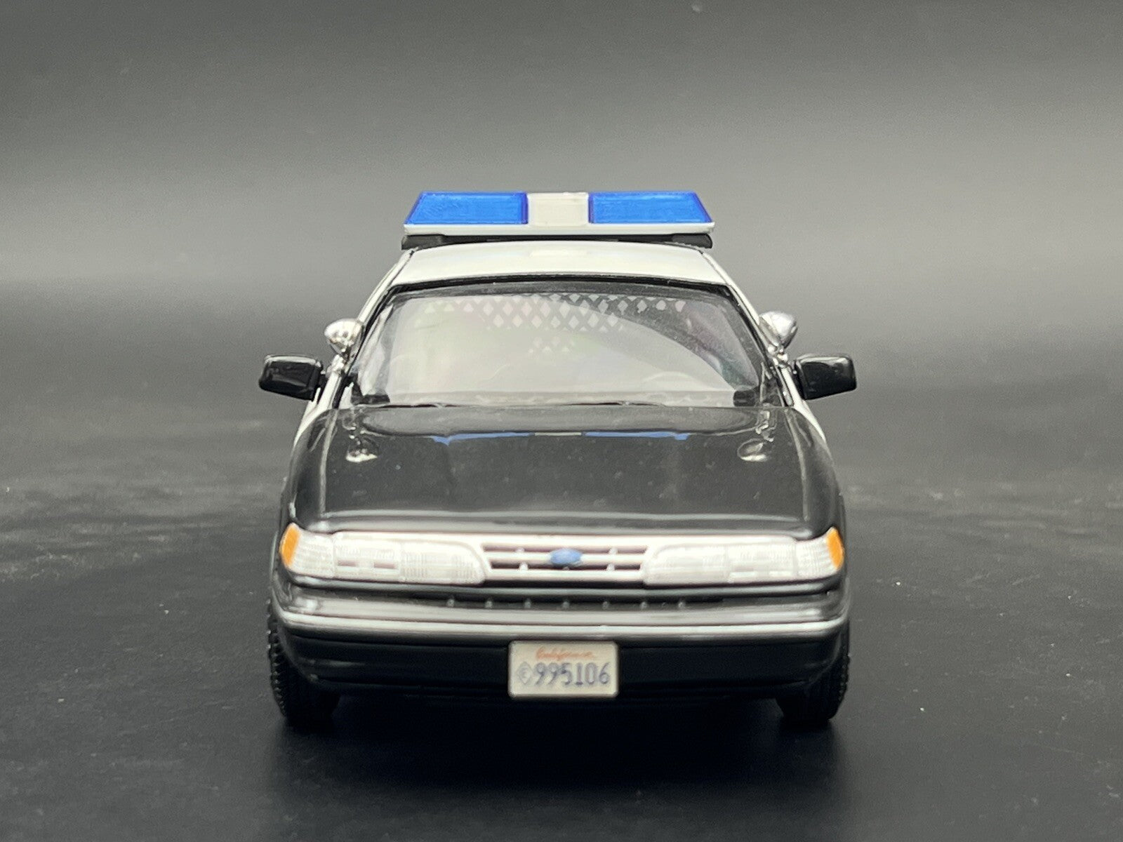 1/24 25 27 Blue Chrome Code 3 LP6000 Lightbar W/ Internal Lens Police Sheriff9