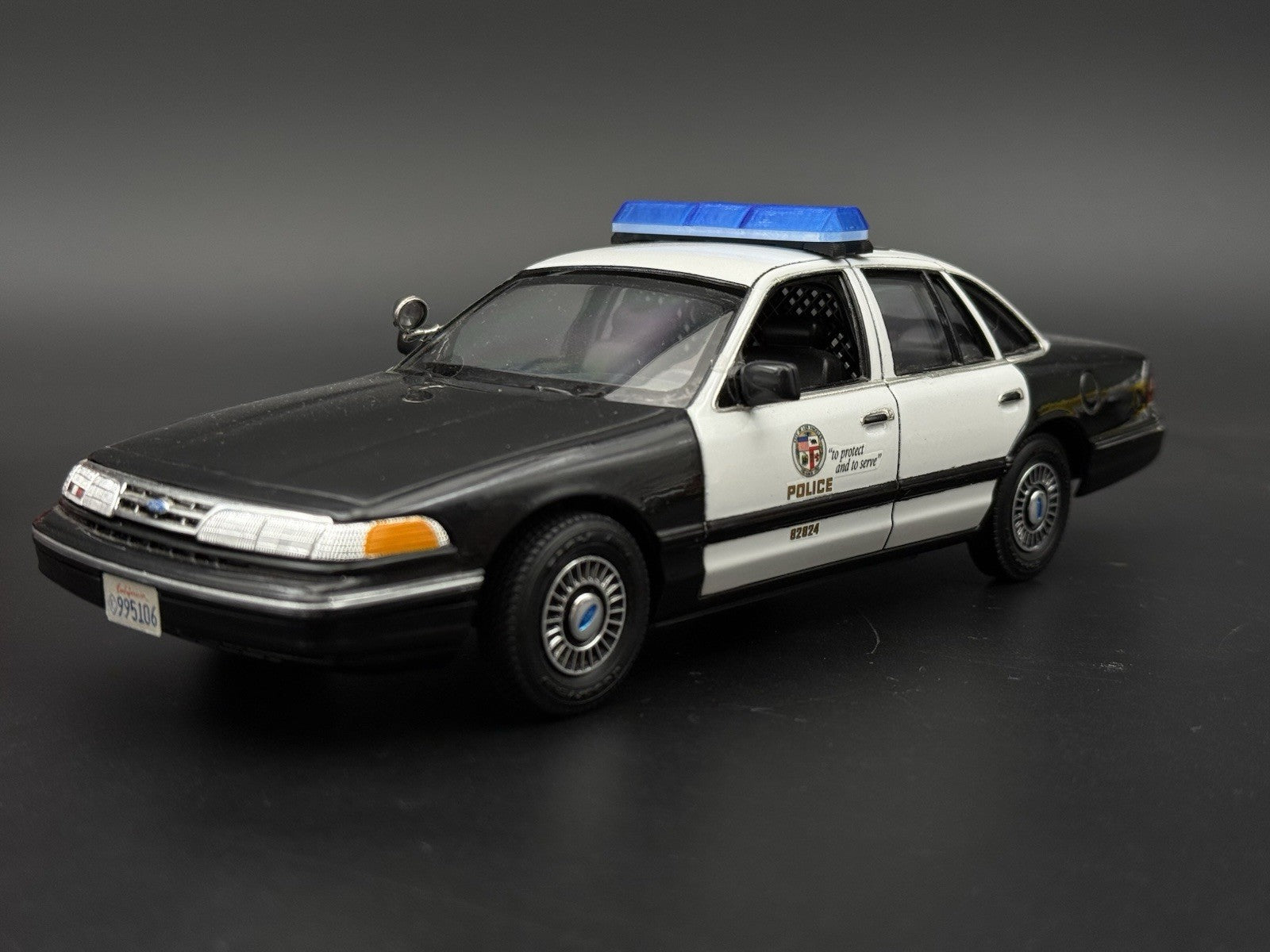 1/24 25 Scale Model Blue Code 3 Excalibur Lightbar Police 2415B13