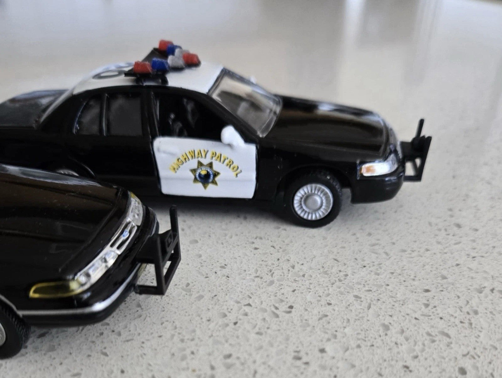 1/43 CHP Style Push Bumper Pushbar Crown Vic California Highway Patrol4