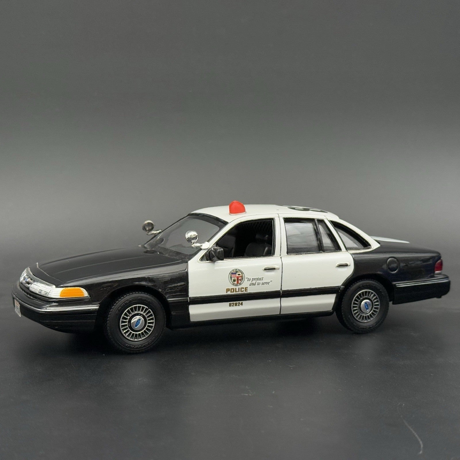 2Pack 1/24 25 LED Ready Red Fire Ball Teardrop Beacon Kojak Starsky Hutch Police3
