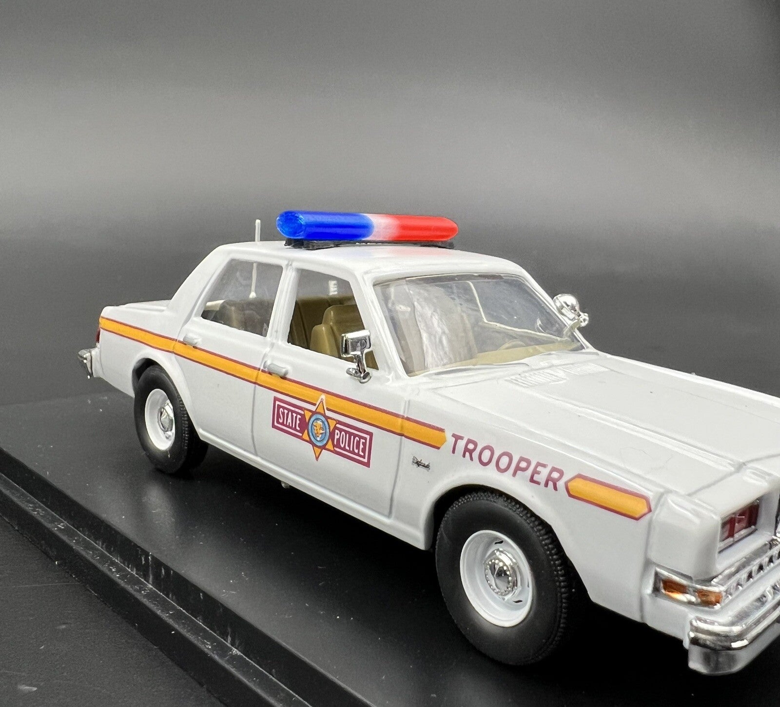 2 Pack 1/43 O Scale Red Chrome Aerodynic Lightbar Police Fire 4310R Chrome6