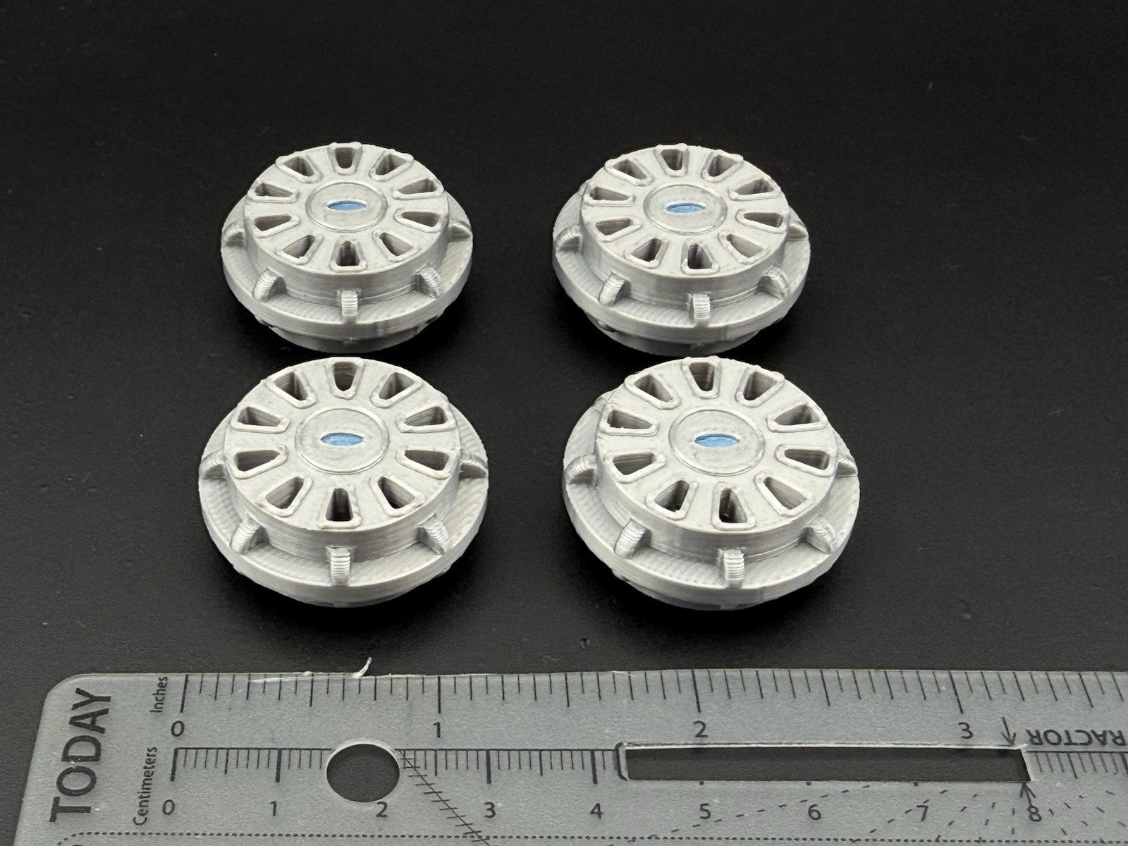 1/18 Scale Model Wheel For Motormax Crown Victoria 2006 Police Hubcap 18601