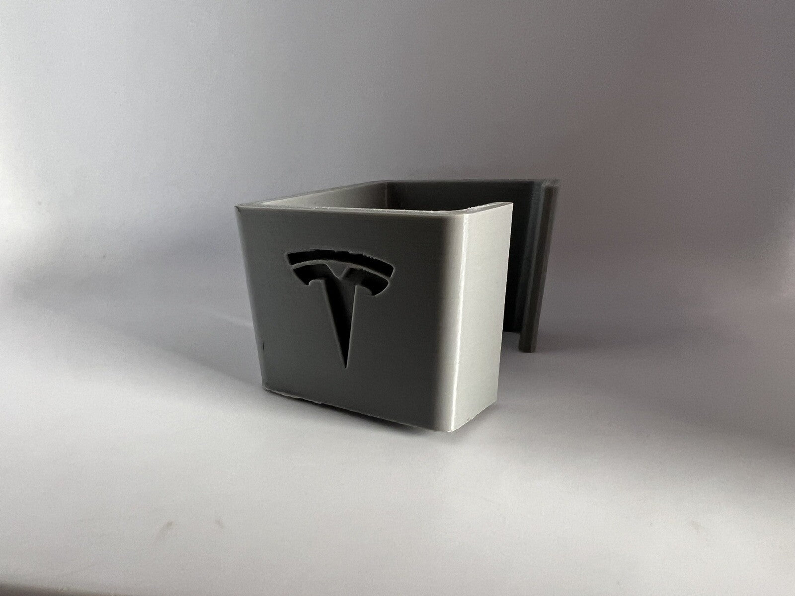 TESLA Model 3 Y X S Slim Bracket Universal Mobile Charger UMC Holder Wall Mount1