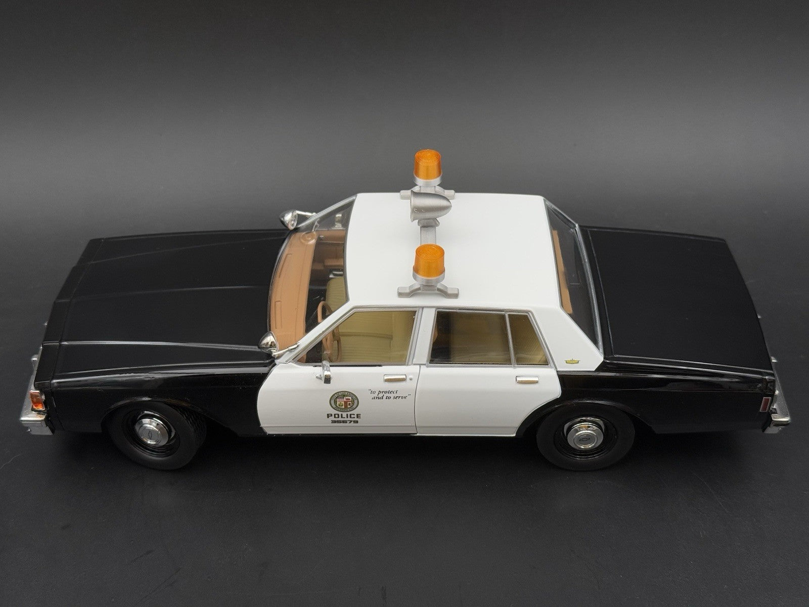 1/24 25 Scale Model Amber Twin Beacon Ray Speaker Police Lightbar Visibar 2461A4