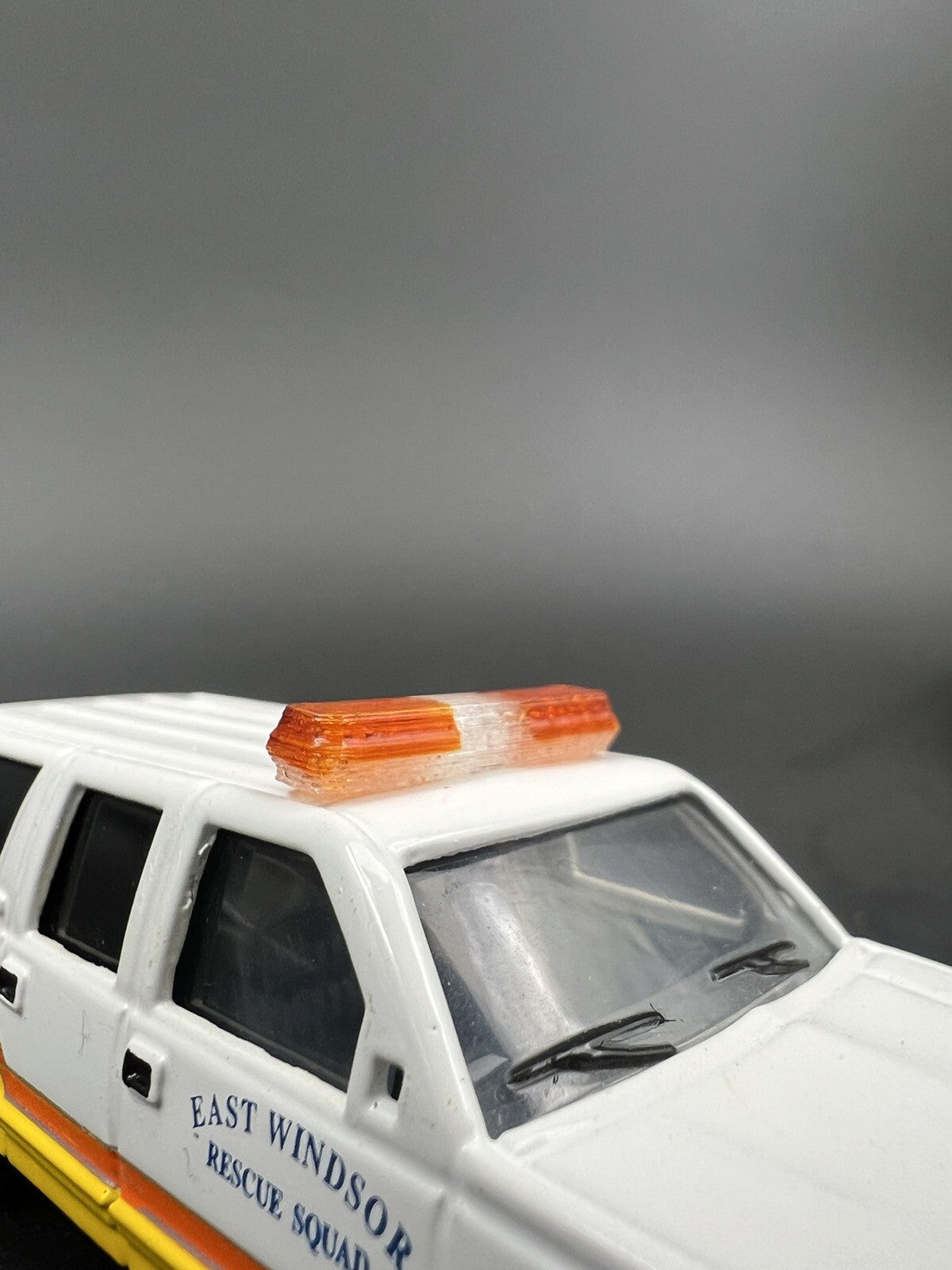 2 Pack 1/64 Code 3 MX7000 Amber Lightbar Greenlight Contruction Work Security1
