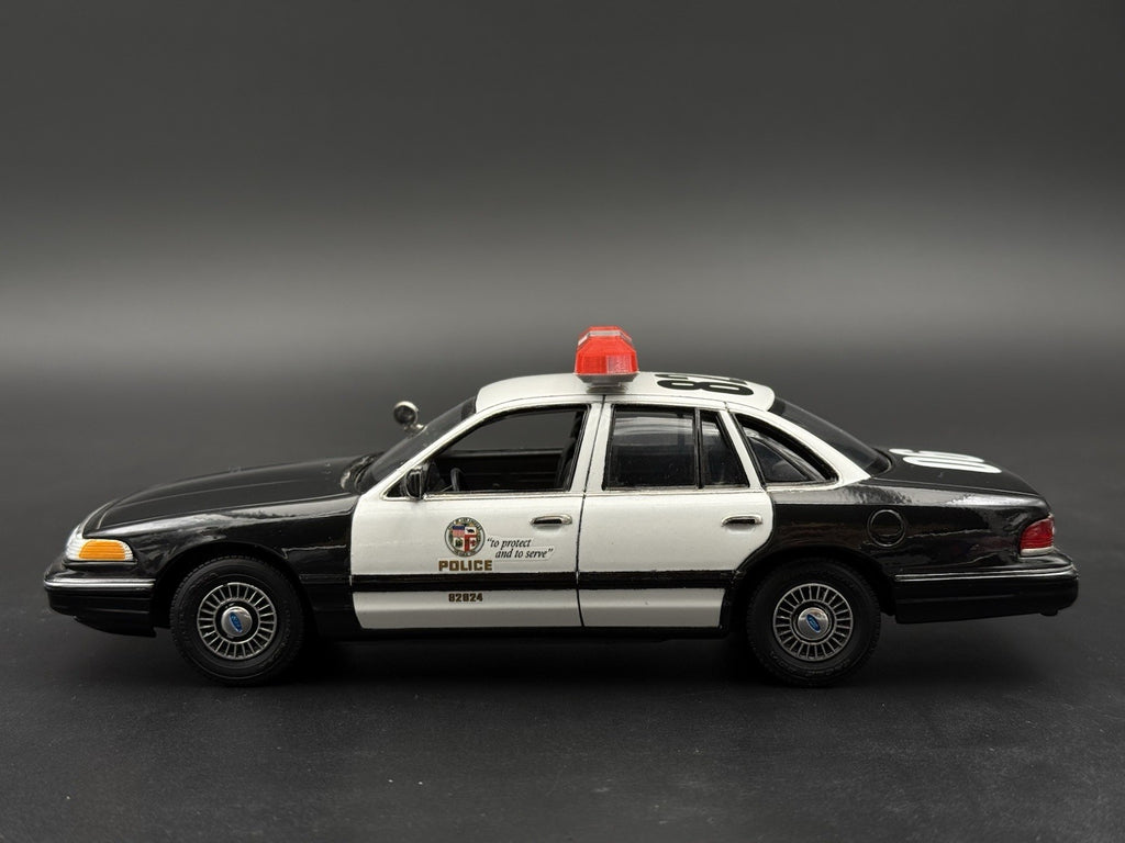 1/24 1/25 Red Amber Flasher Smith Wesson 8780 8880 8980 Lightbar Police 2441R214