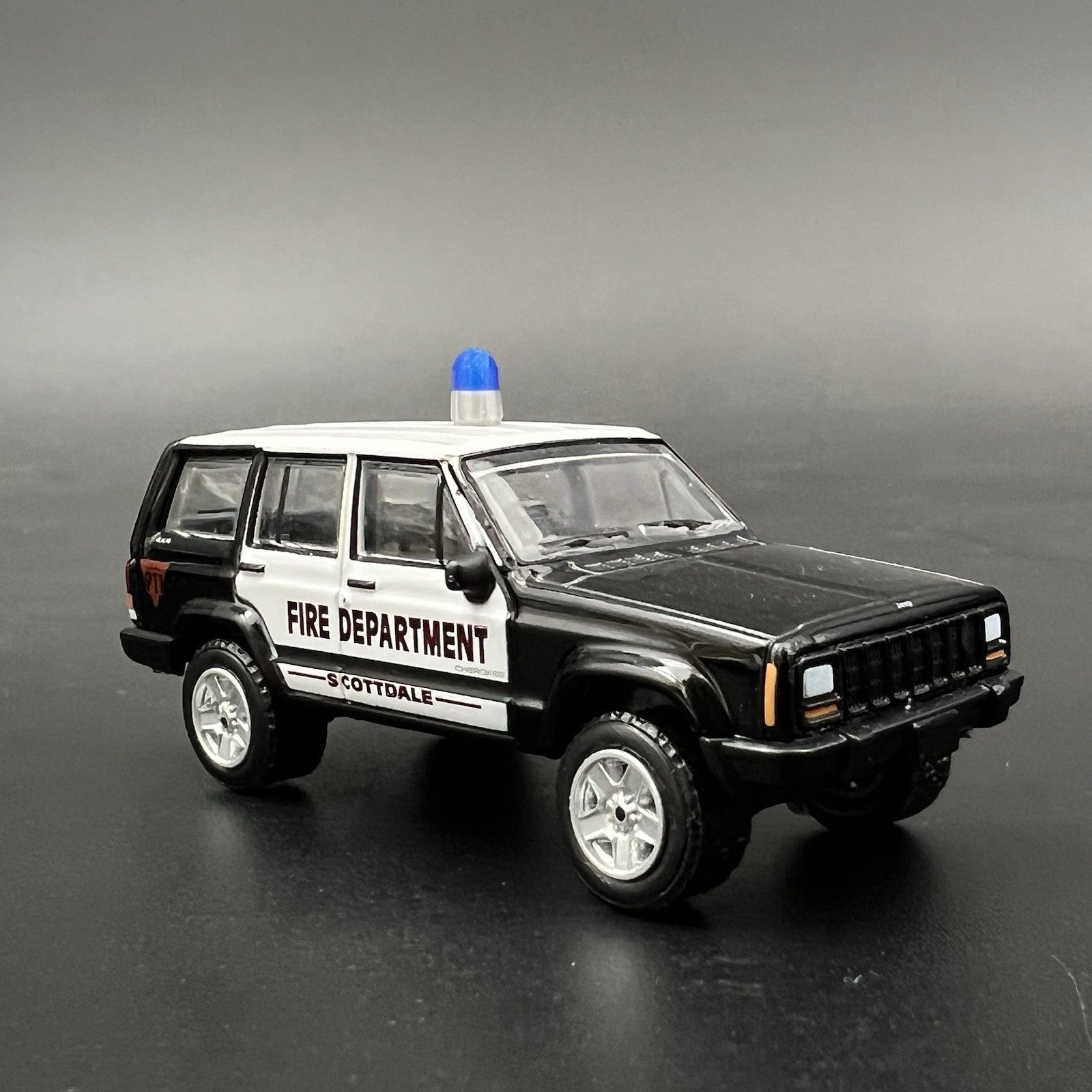 4 Pack 1/64 Vintage Blue Beacon Ray Lightbar Sheriff Police Fire Ambulance4