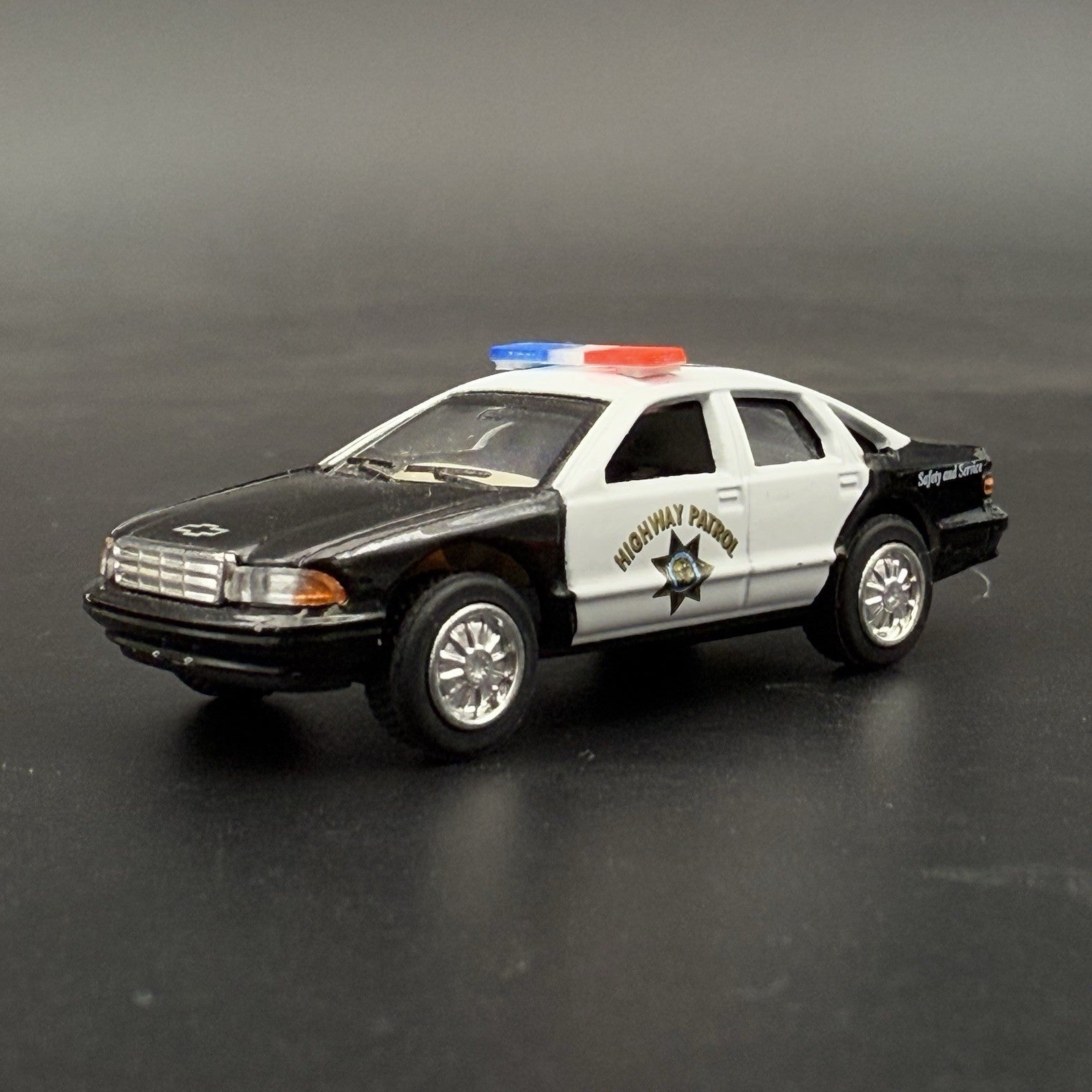 4-Pack 1/87 HO Scale Blue Clear Red LED Style Whelen Lightbar Police Car 8701BCR12