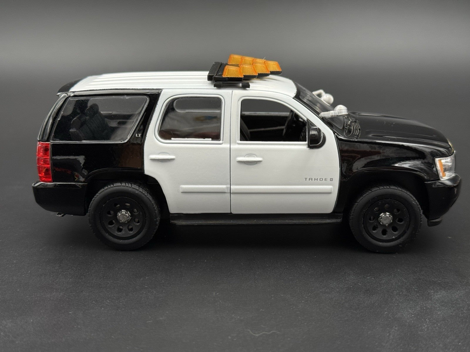1/24 25 Scale Model LED Ready Amber Federal Vector Lightbar Tow Security 2432A9