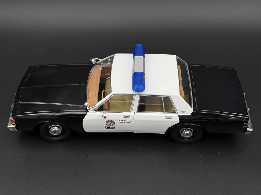 1/18 Scale Model Wide XL Blue Whelen 80H 90H 8000 Lightbar Police Fire 1844XLB5