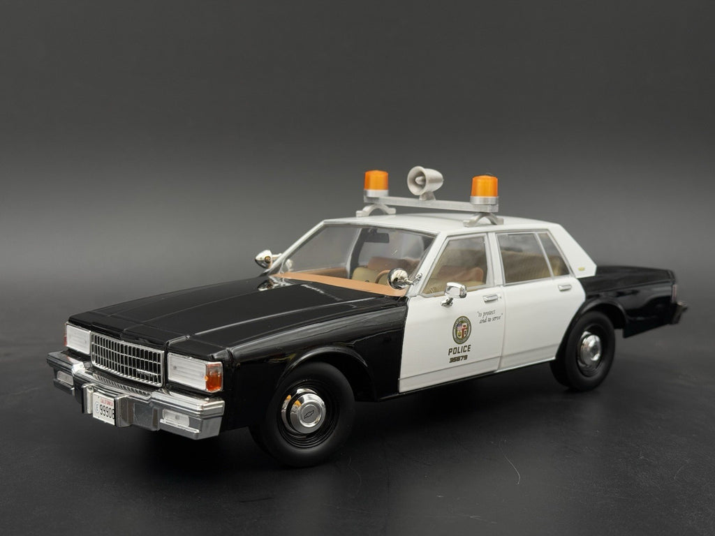 1/24 25 Scale Model Amber Twin Beacon Ray Speaker Police Lightbar Visibar 2461A2