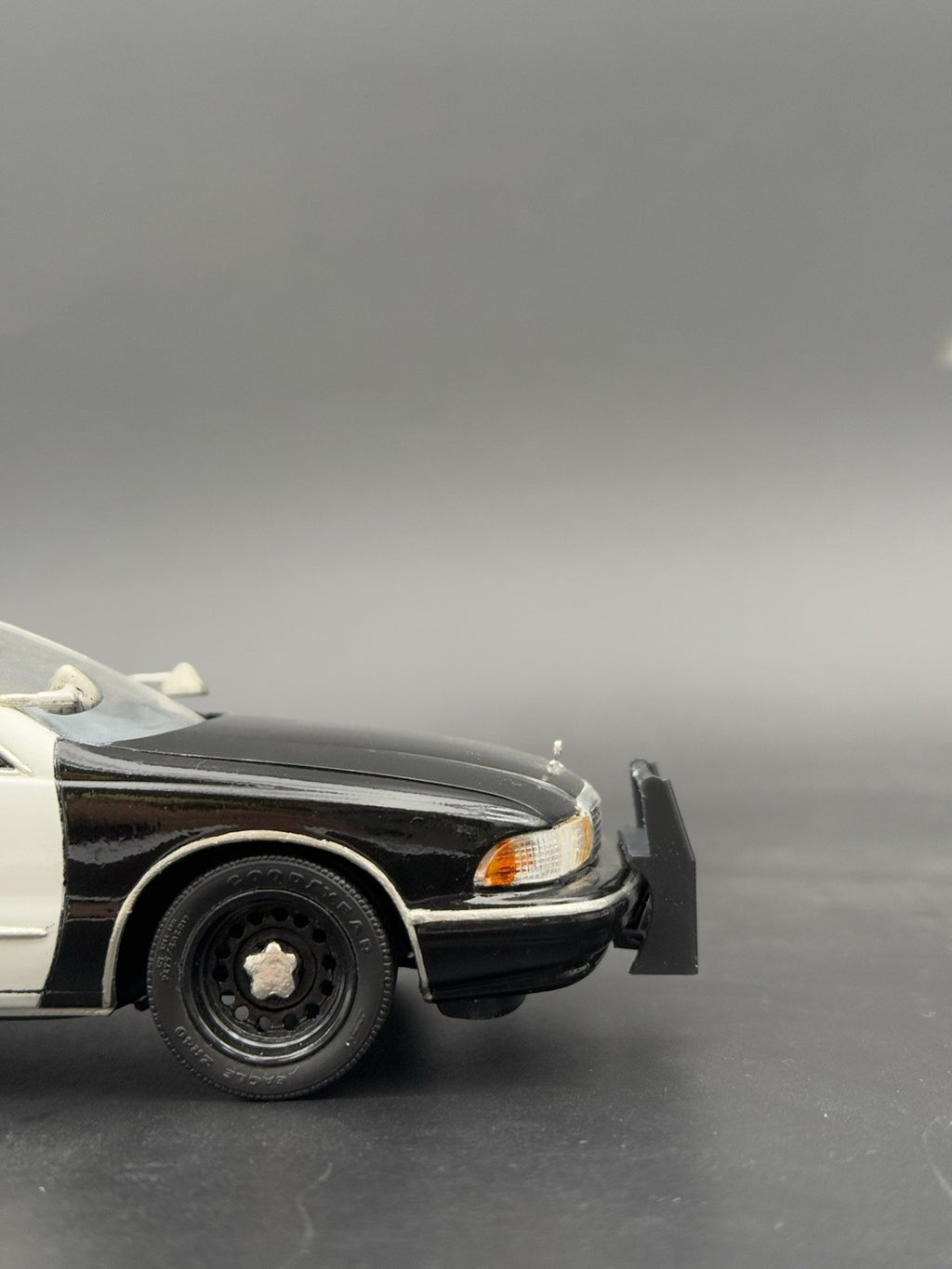 1/24 25 27 1990s Push Bumper Pushbar Crown Vic Police Sheriff Fire State Trooper4