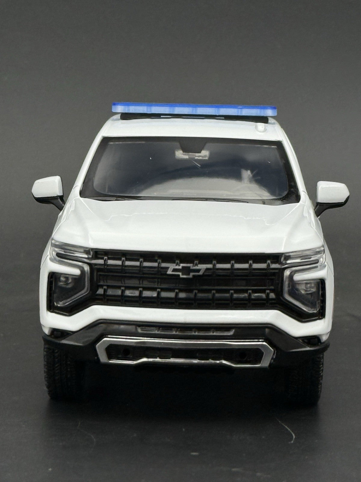 1/24 25 27 LED Compatible Tahoe Width XL Legend Lightbar Blue Clear Police 2430B3
