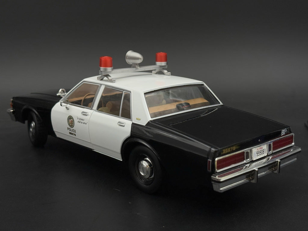 1/18 LED Ready Federal Red Twin Beacon Ray Speaker Police Lightbar Visibar9