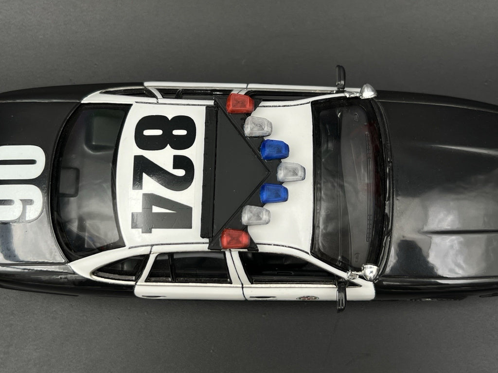 1/24 25 LED Ready Blue Red Federal Signal Vector Vision Lightbar Police LVMPD12