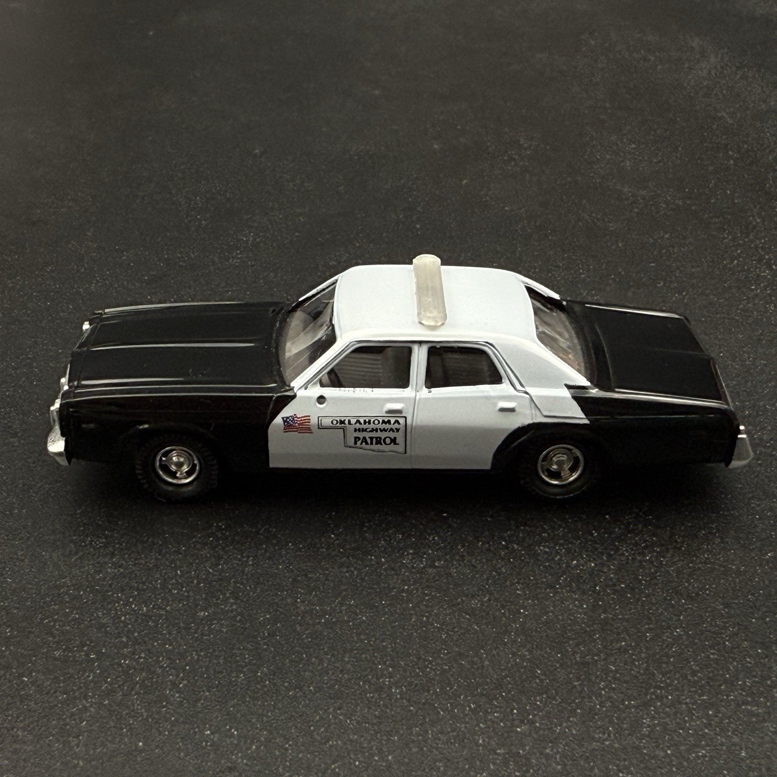 4 Pack 1/87 LED Style Narrow Lightbar For HO Scale Police Sheriff Fire EMS9