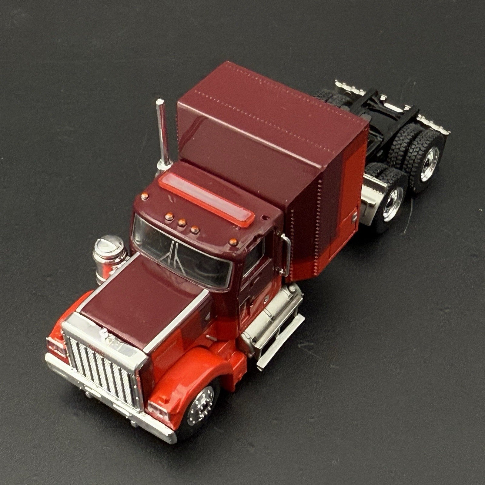 4 Pack 1/87 HO Scale Whelen Edge Long Red Lightbar Fire Truck Engine Ladder 87104
