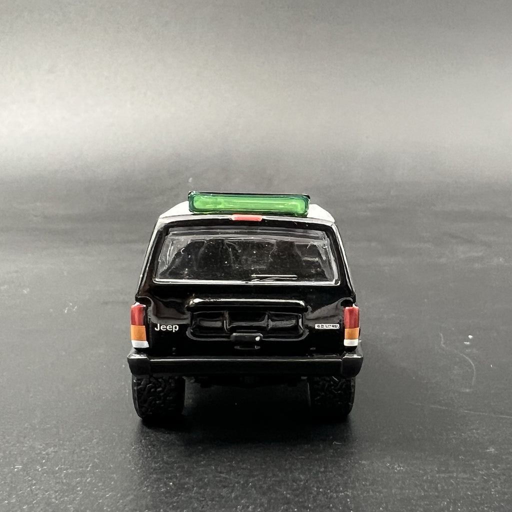 2 Pack 1/64 Green Interior Traffic Arrow Board Deck Lightbar Police Fire EMS3