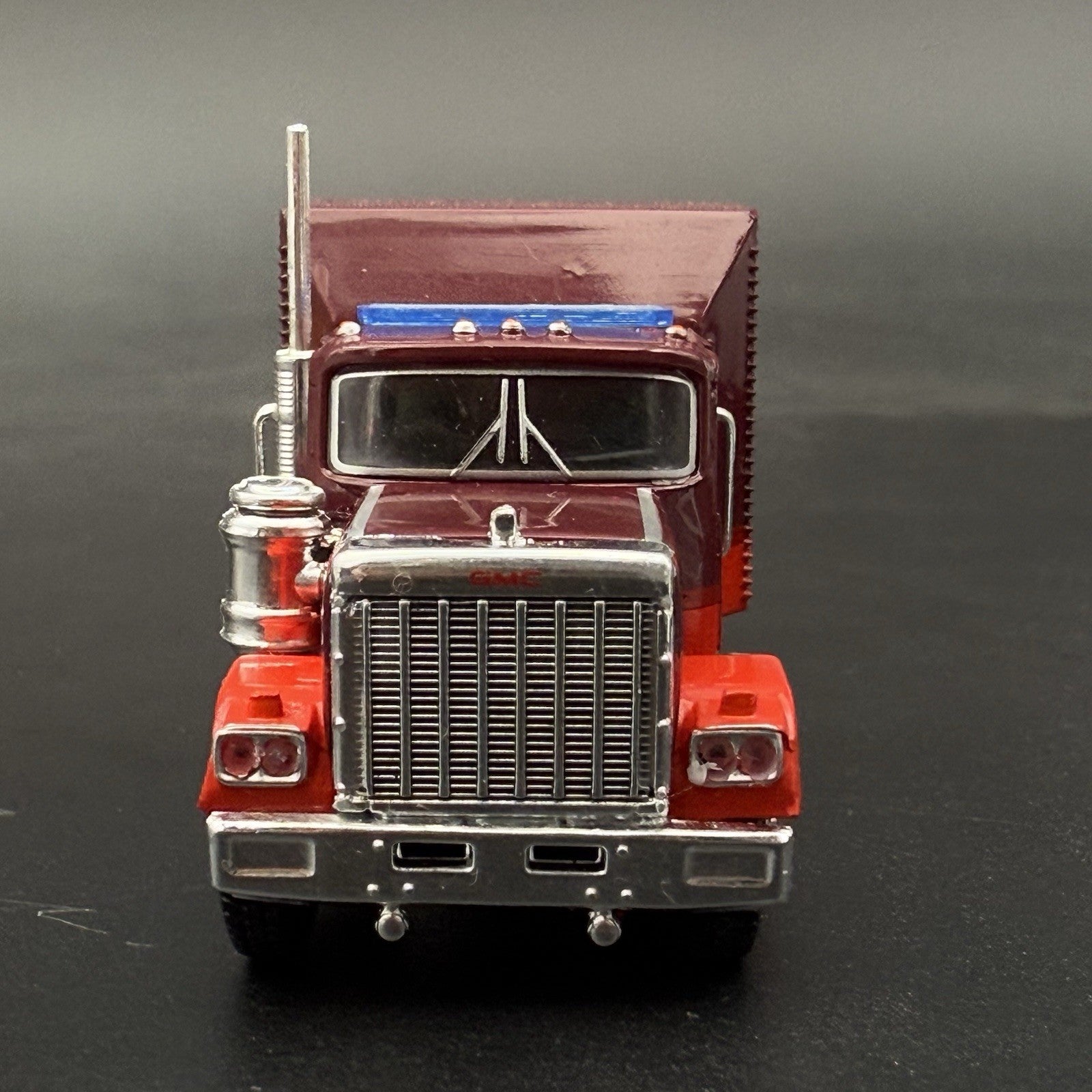 4 Pack 1/87 HO Scale Whelen Edge Long Blue Lightbar Fire Truck Ladder 87103