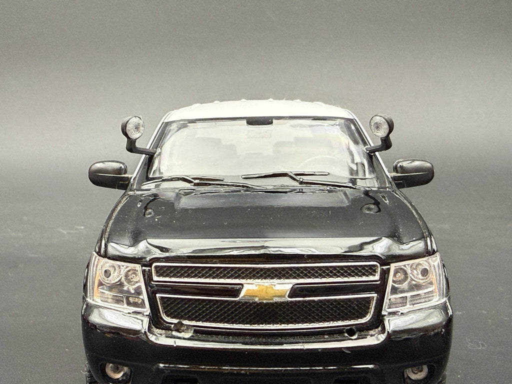 4 Pack 1/24 25 Scale Model Black Spotlight LED Compatible Police 2435 Black4