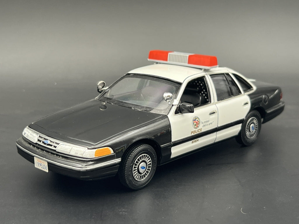 1/24 25 Scale Model Red Federal Signal Twinsonic Lightbar Police Fire 2421R4
