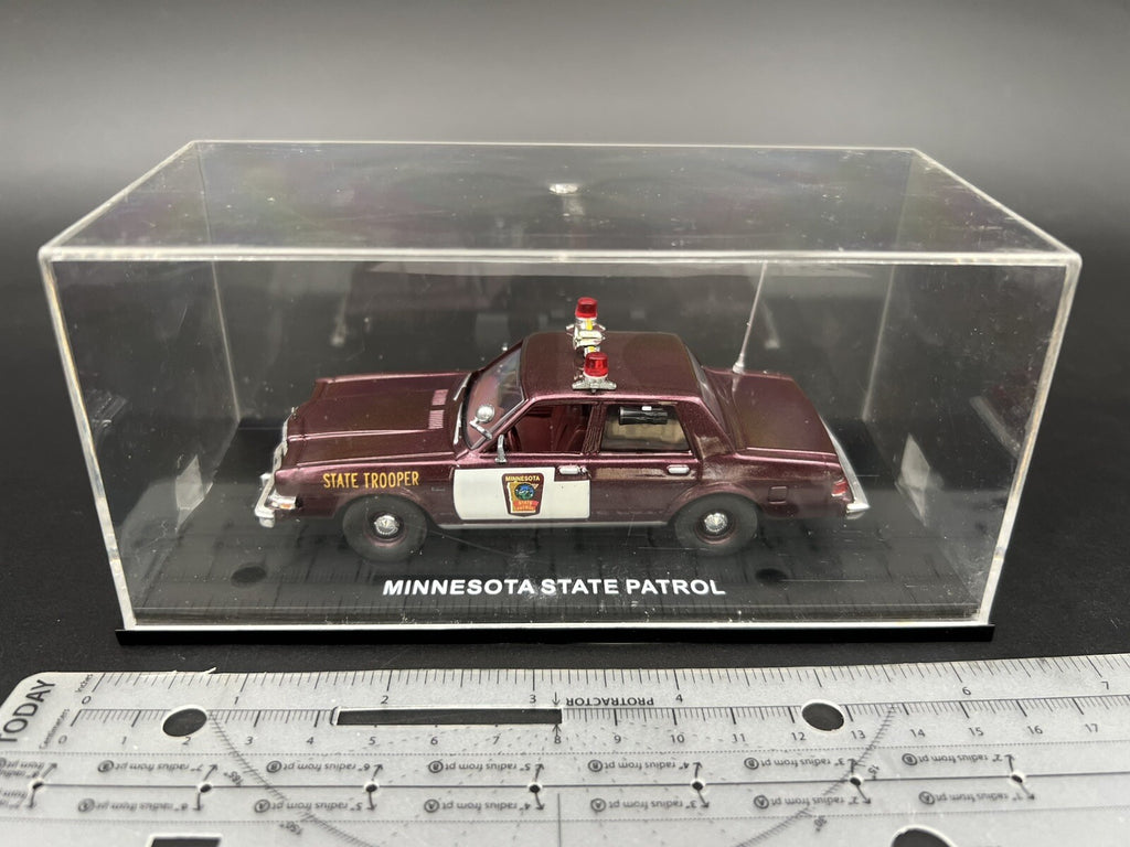 1/43 Minnesota State Patrol Police Dodge Diplomat First Response Trooper O Scale7