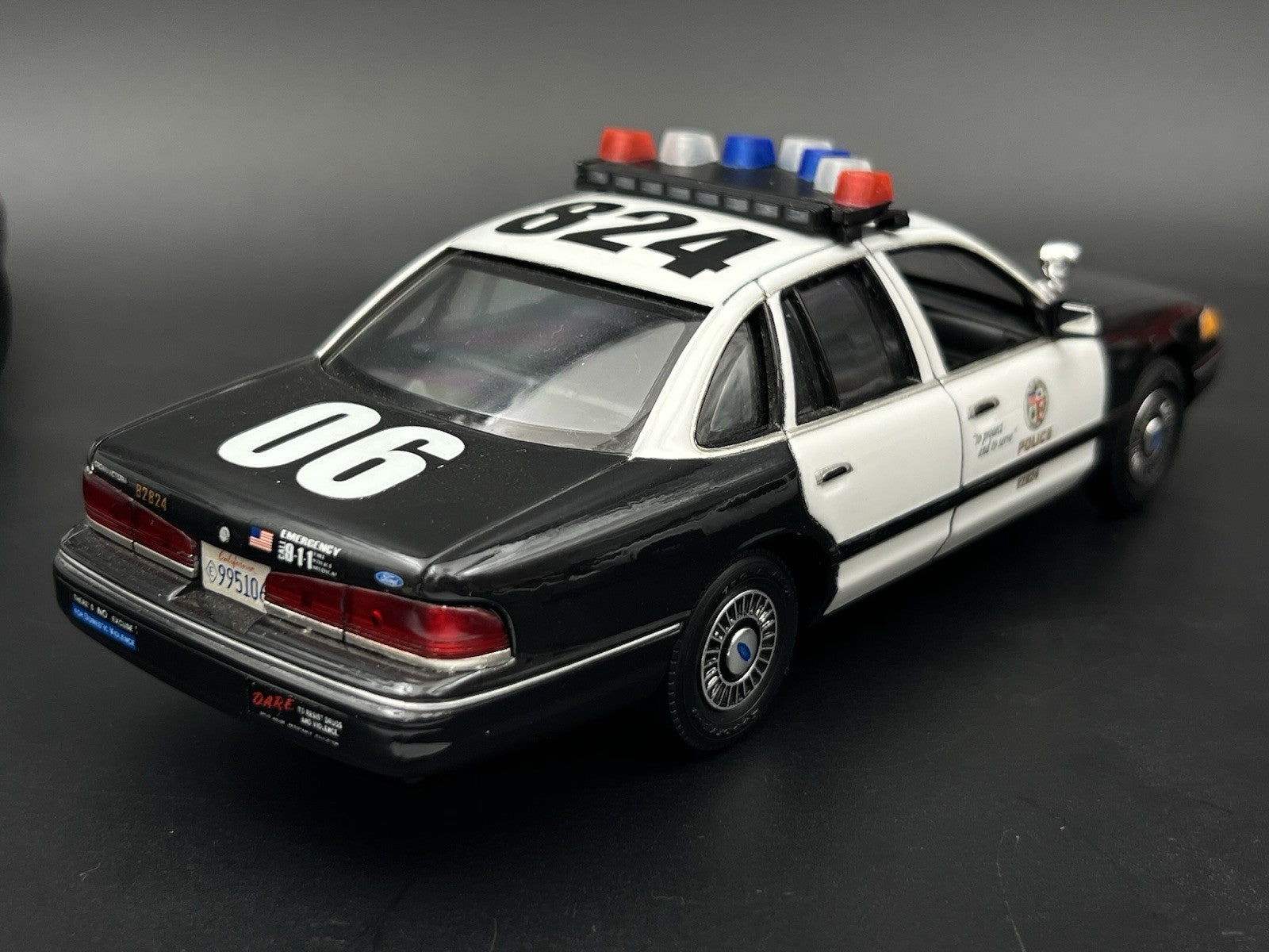 1/24 25 LED Ready Blue Red Federal Signal Vector Vision Lightbar Police LVMPD10