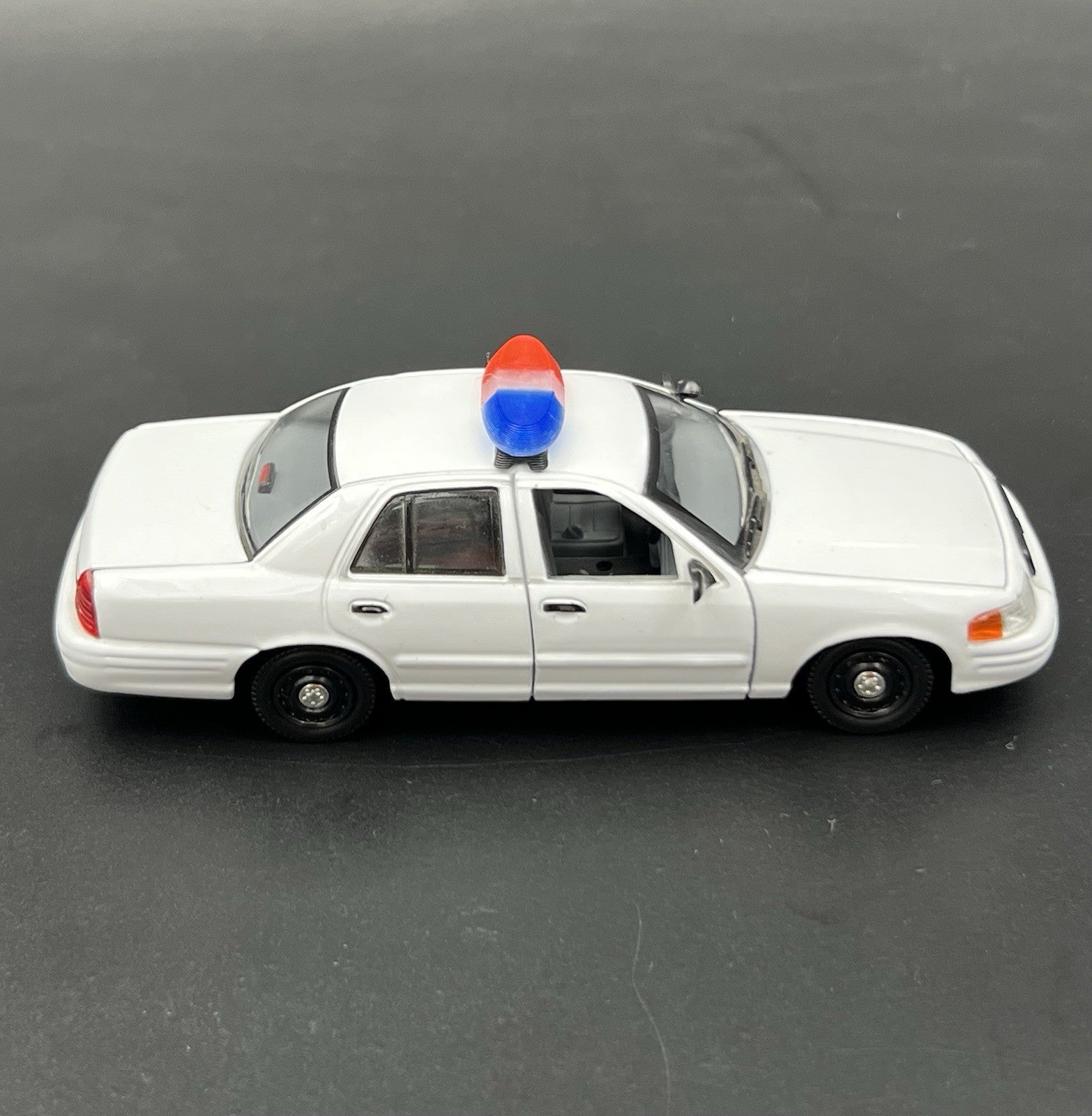 2 Pack 1/43 Blue Red SUV + Sedan Vista Lightbar Greenlight Police Sheriff Fire14