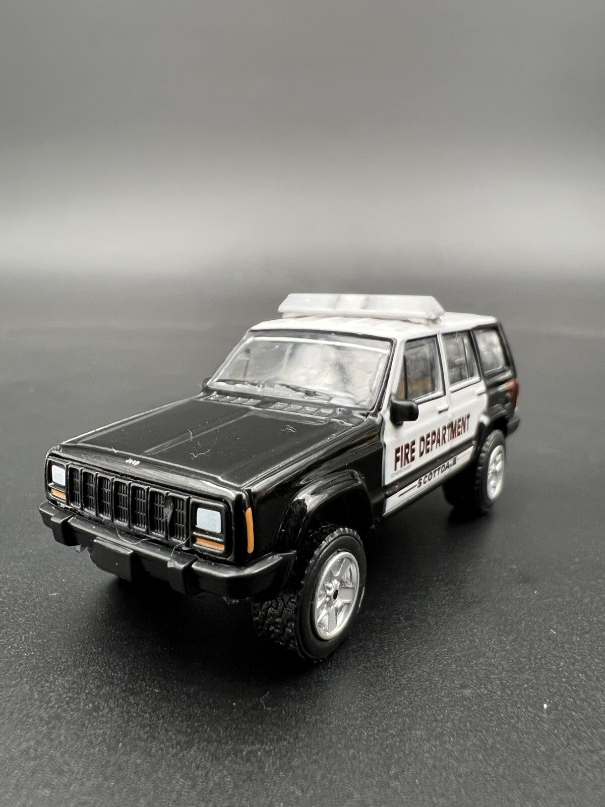 2 Pack 1/64 Code 3 LP6000 Clear Lightbar Greenlight Fire EMS Ambulance Truck SUV4